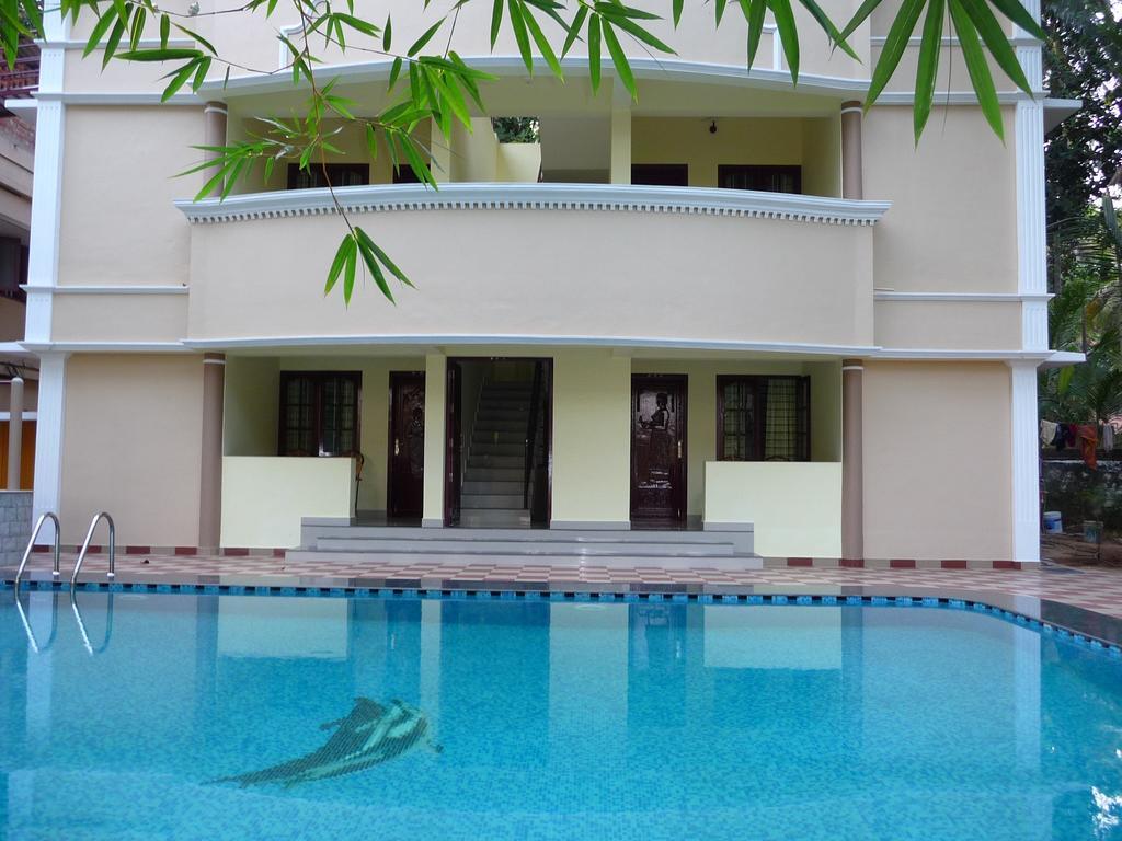 Ganesh Ayurveda Holiday Home Bed And Breakfast Kovalam Exterior photo