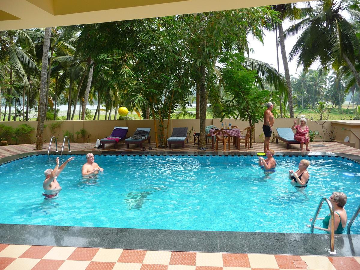 Ganesh Ayurveda Holiday Home Bed And Breakfast Kovalam Exterior photo