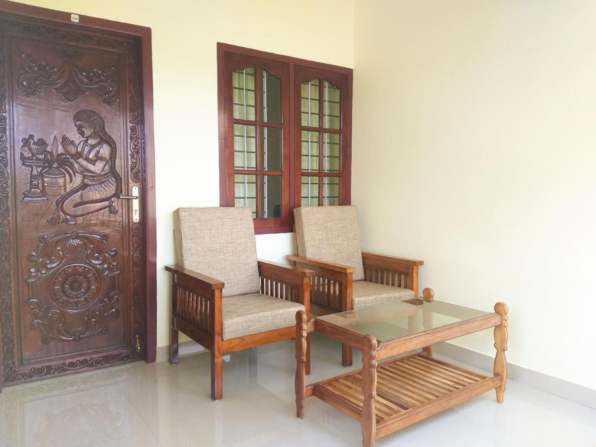 Ganesh Ayurveda Holiday Home Bed And Breakfast Kovalam Exterior photo